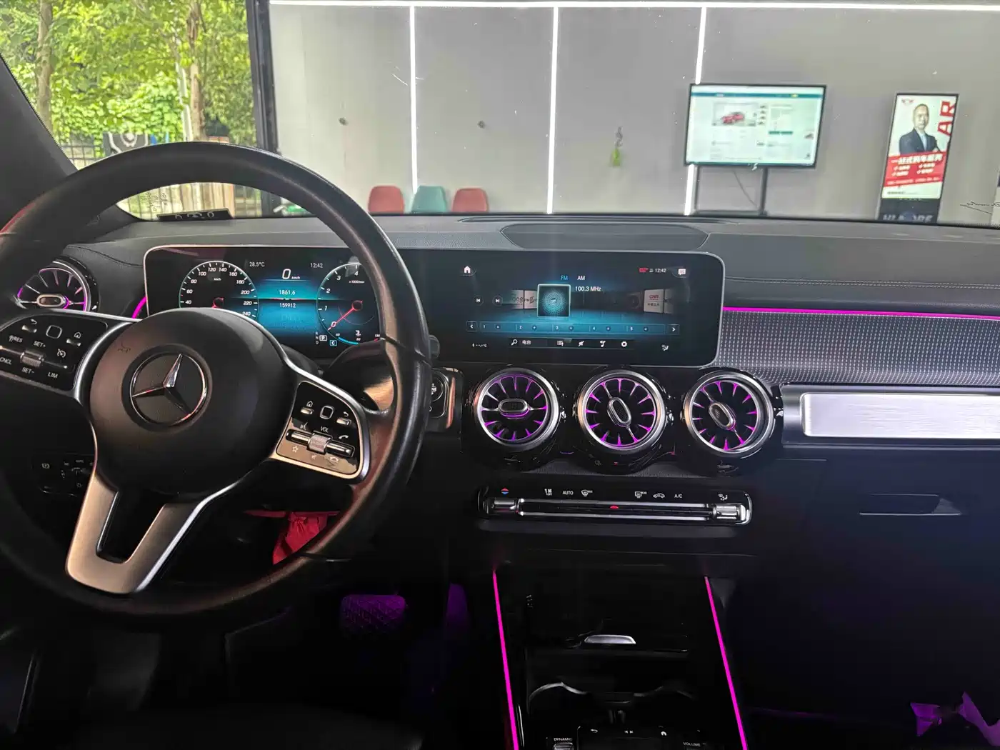 Mercedes-Benz GLB 2020 2020 Facelift GLB 200 Dynamic