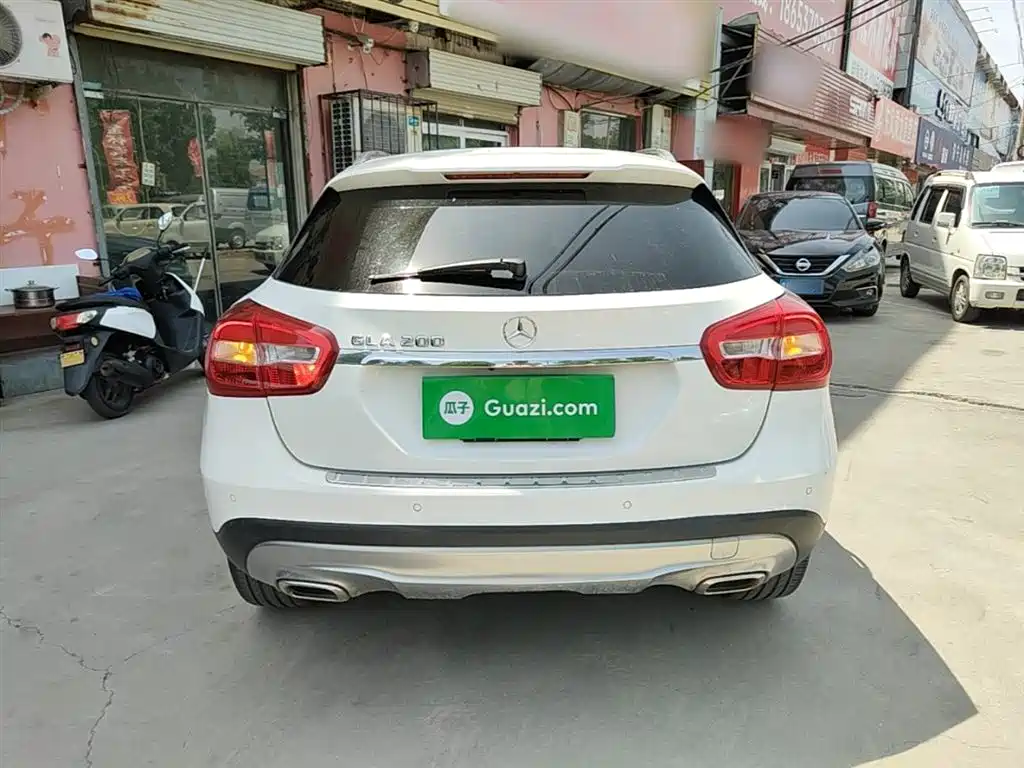 Mercedes-Benz GLA 2015 GLA 200 Dynamic фото 6
