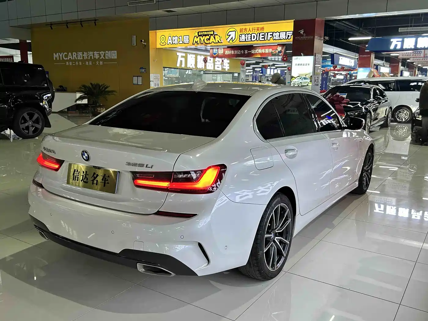 BMW 3 Series 2020 325Li M Sport Package фото 7