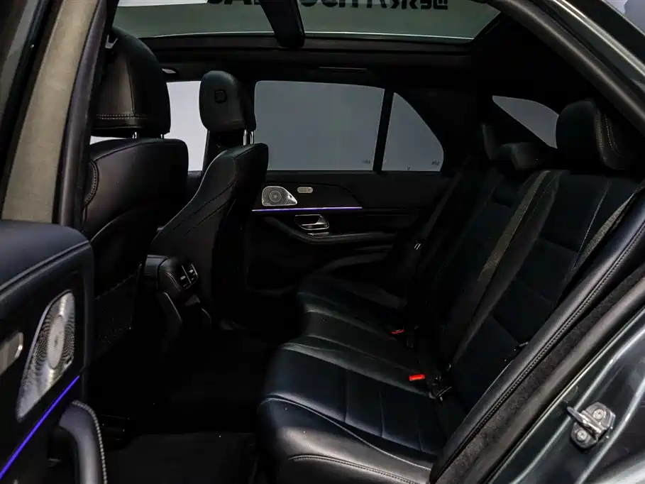 Mercedes-Benz GLE 2020 GLE 350 4MATIC Luxury фото 2