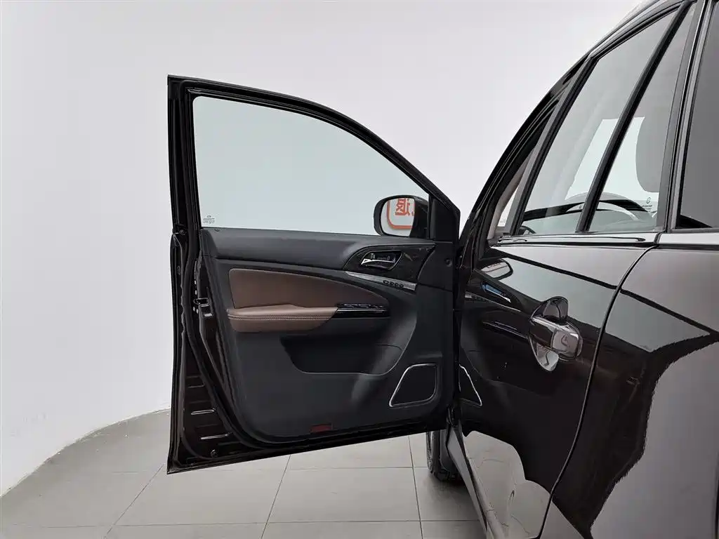 BYD S7 2016 2.0T Automatic Flagship Plus фото 8