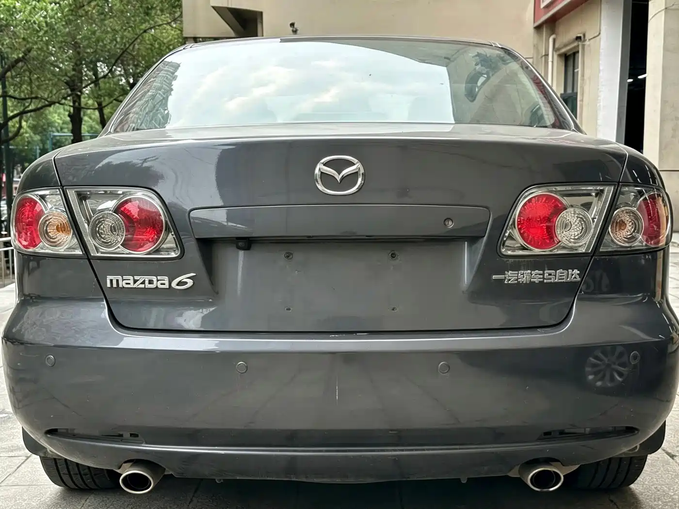 Photo 4 - Mazda 6