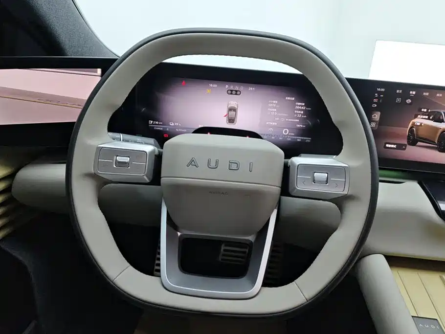 Audi E5 Sportback 2026 2025 300kw 2WD