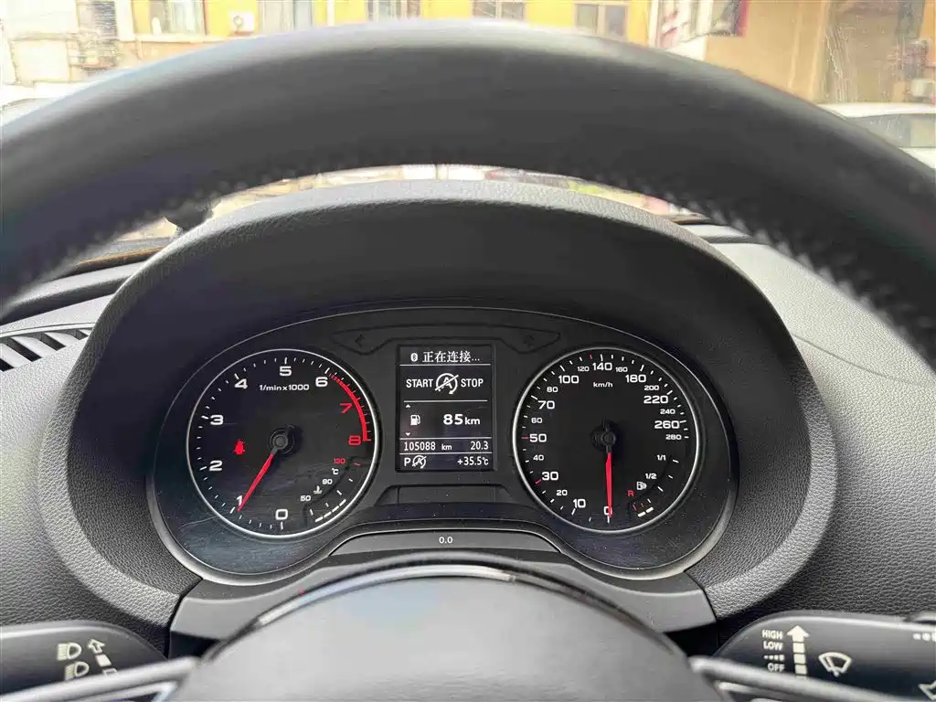 Audi A3 2014 Sportback 35 TFSI Automatic Fashion фото 11