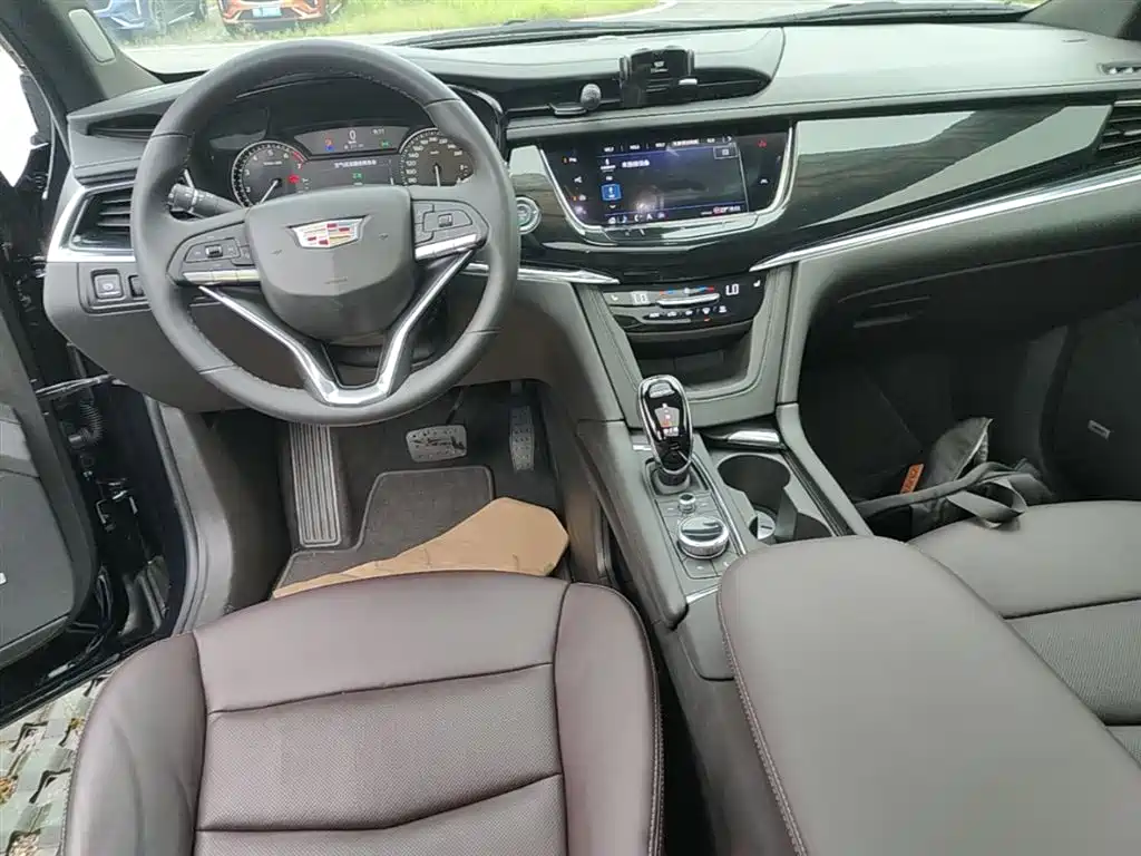 Cadillac XT6 2020 28T 7-seater AWD Premium фото 10
