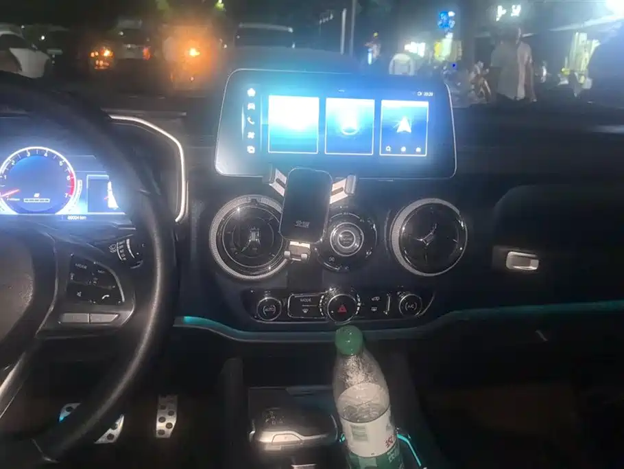 BAIC ORV Beijing Offroad BJ40 2023 2.0T Auto 4WD Urban Hunter Knight Edition фото 13
