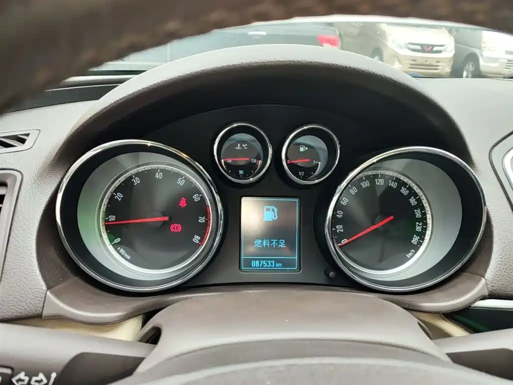 Buick Regal 2014 2.0L Leading Fashion Type фото 12