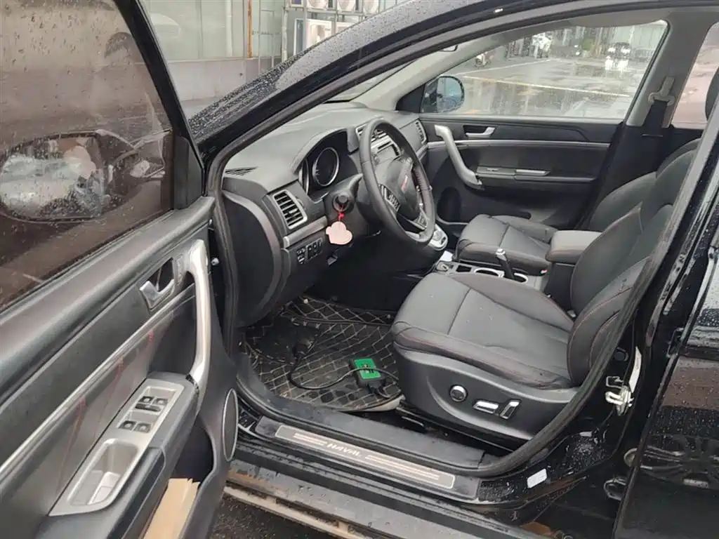 Haval H6 2015 Sport 1.5T Automatic 2WD Luxury фото 12