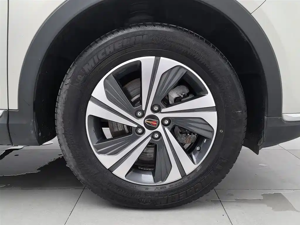 Hongqi HS5 2019 2.0T Smart Connect Enjoy Edition фото 17