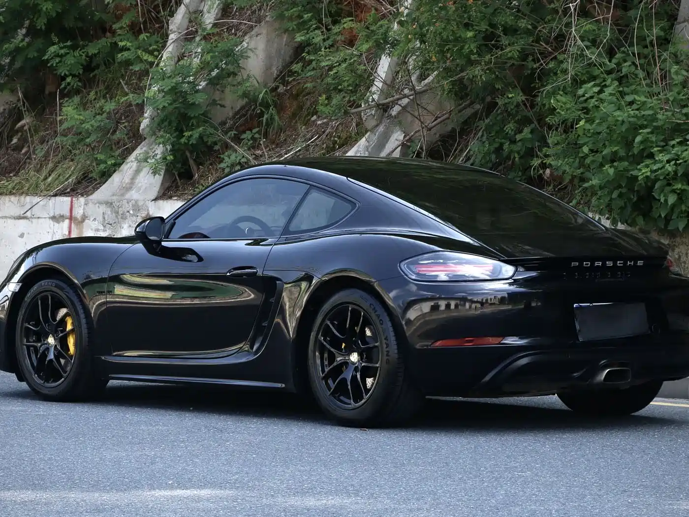 Porsche 718 2018 Cayman 2.0T фото 6