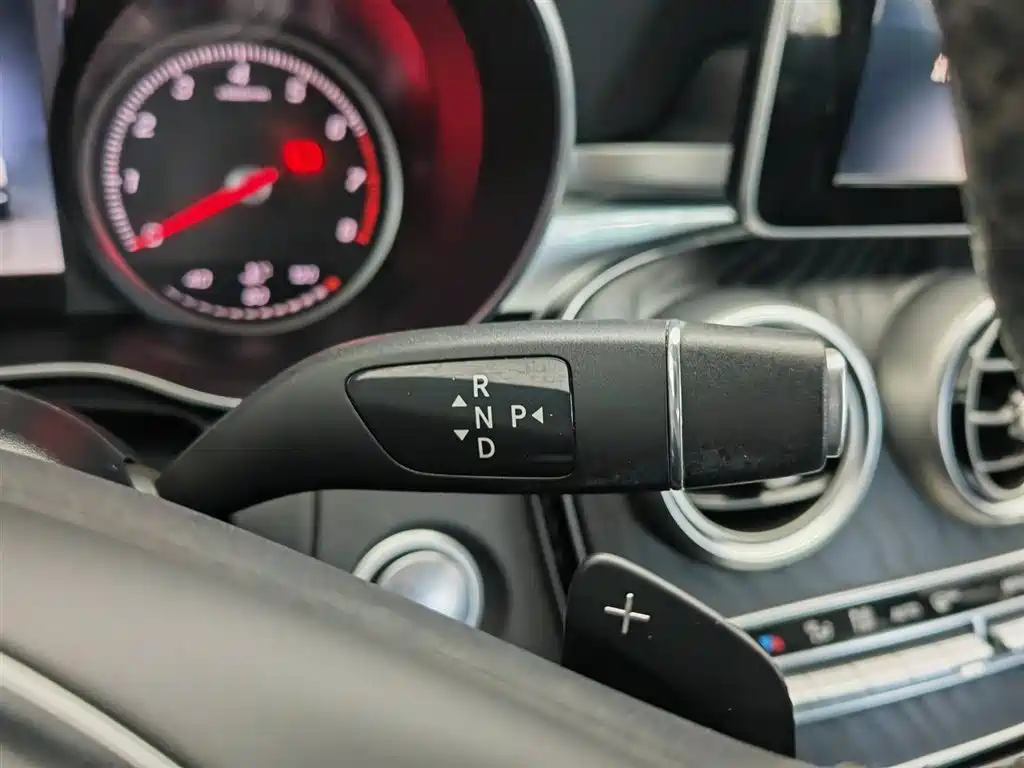 Mercedes-Benz C-Class (Import) 2017 Facelift C 200 Estate фото 13