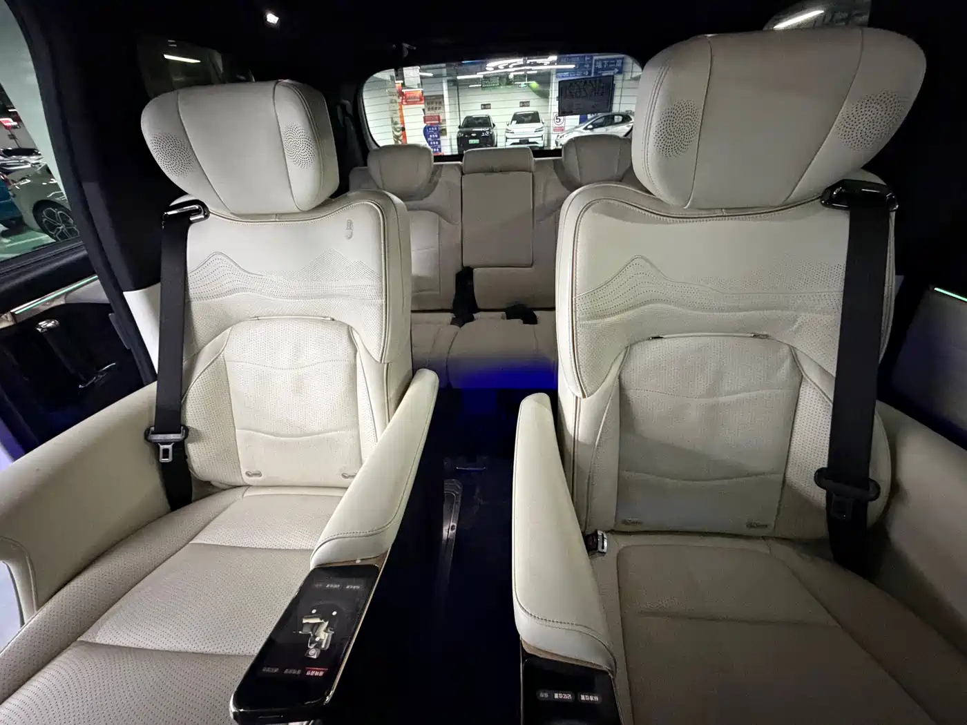 GAC Trumpchi Trumpchi M8 2023 Master Series Dual Hybrid Flagship Edition фото 7