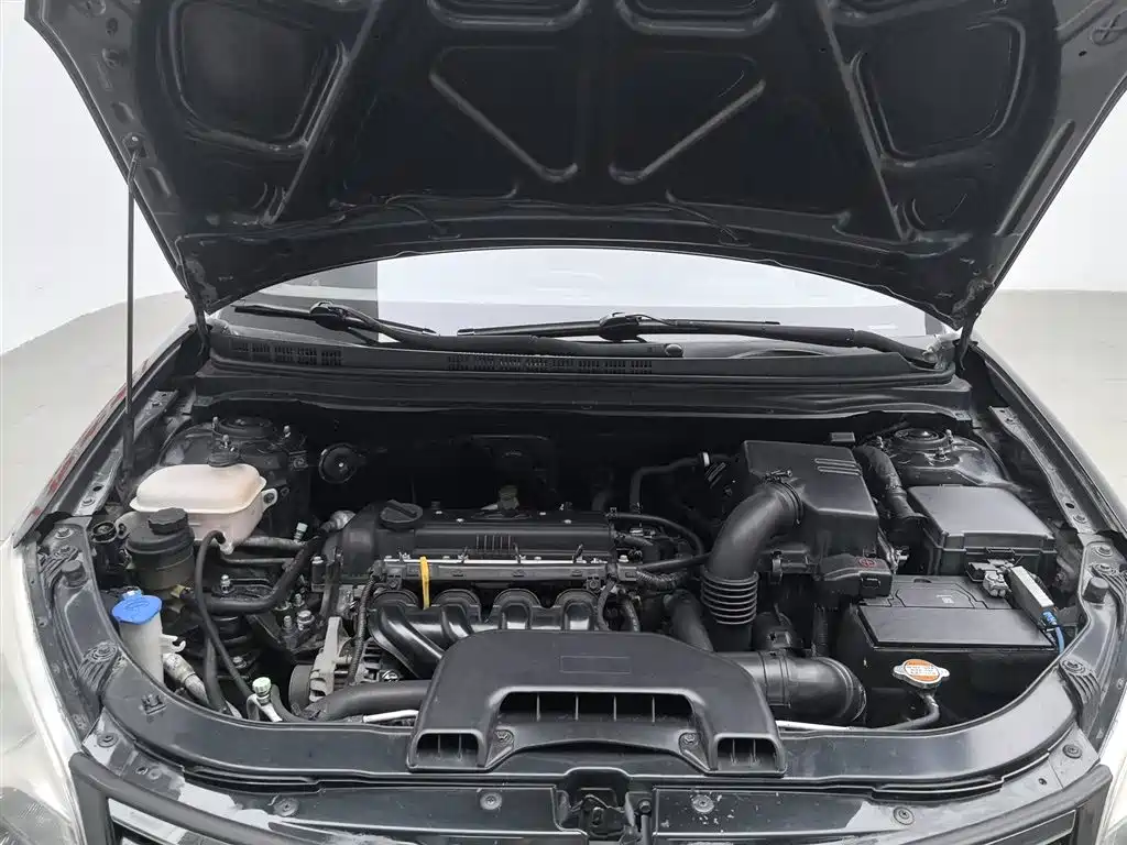 Hyundai Elantra 2011 1.6L Manual Comfort фото 6