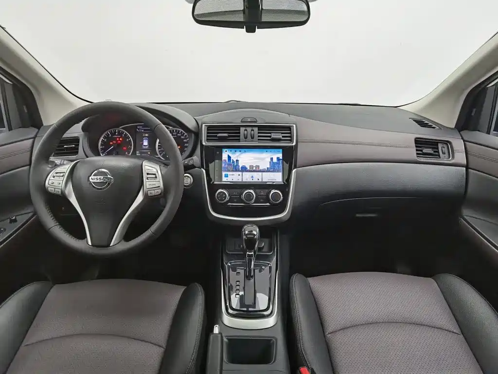Nissan Tiida, миниатюра 5