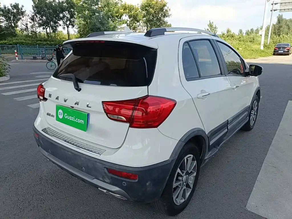 Haval H1 2017 2017 Blue Label 1.5L AMT Luxury