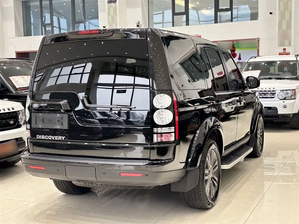 Land Rover Discovery 2016 3.0 SC V6 HSE фото 10