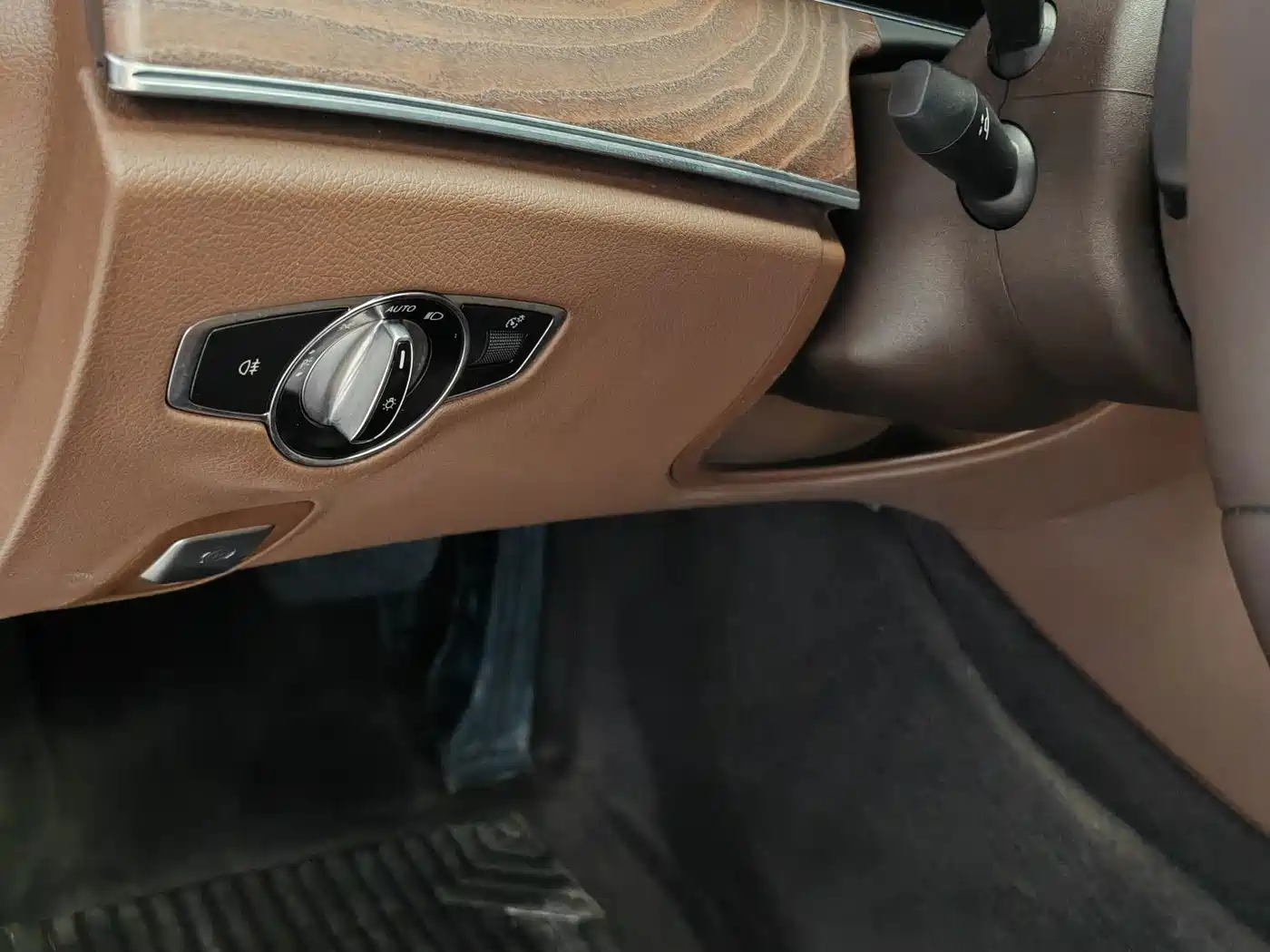 Mercedes-Benz E-Class 2020 Facelift E 300 L Exclusive фото 14