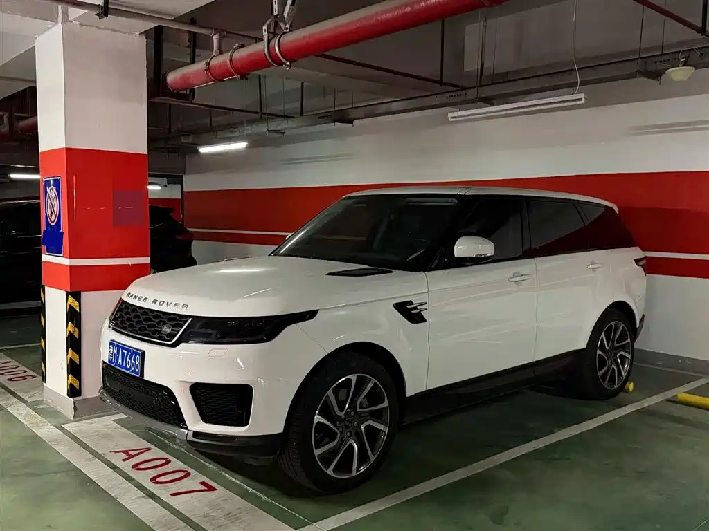 Land Rover Range Rover Sport 2020 3.0 L6 SE