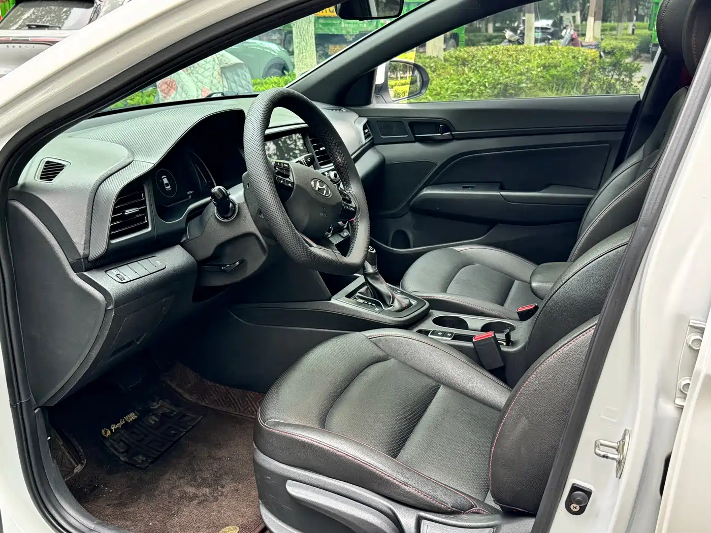 Hyundai Elantra 2019 1.4T Dual-clutch XuanDong·Vitality Type фото 7
