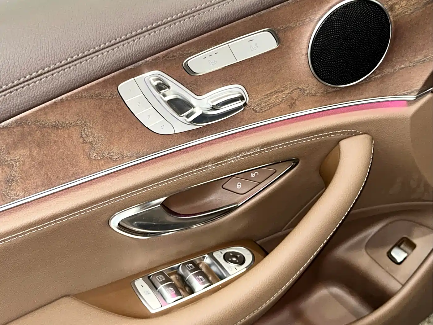 Mercedes-Benz E-Class 2016 E 300 L Luxury фото 9