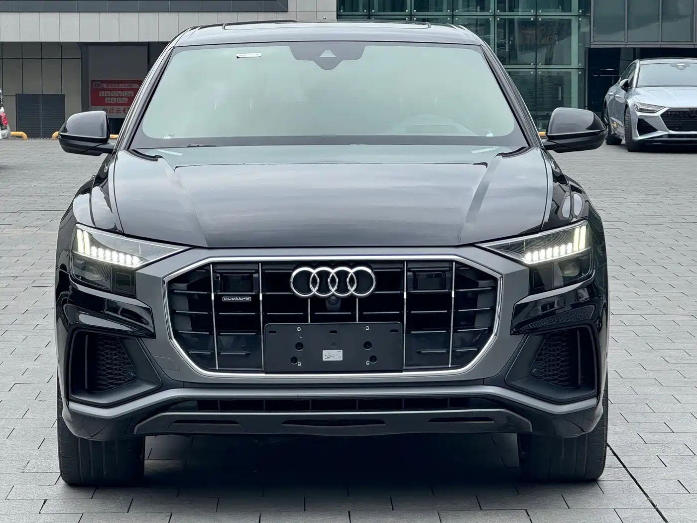 Audi Q8 2019 55 TFSI Supreme Limited Edition фото 2