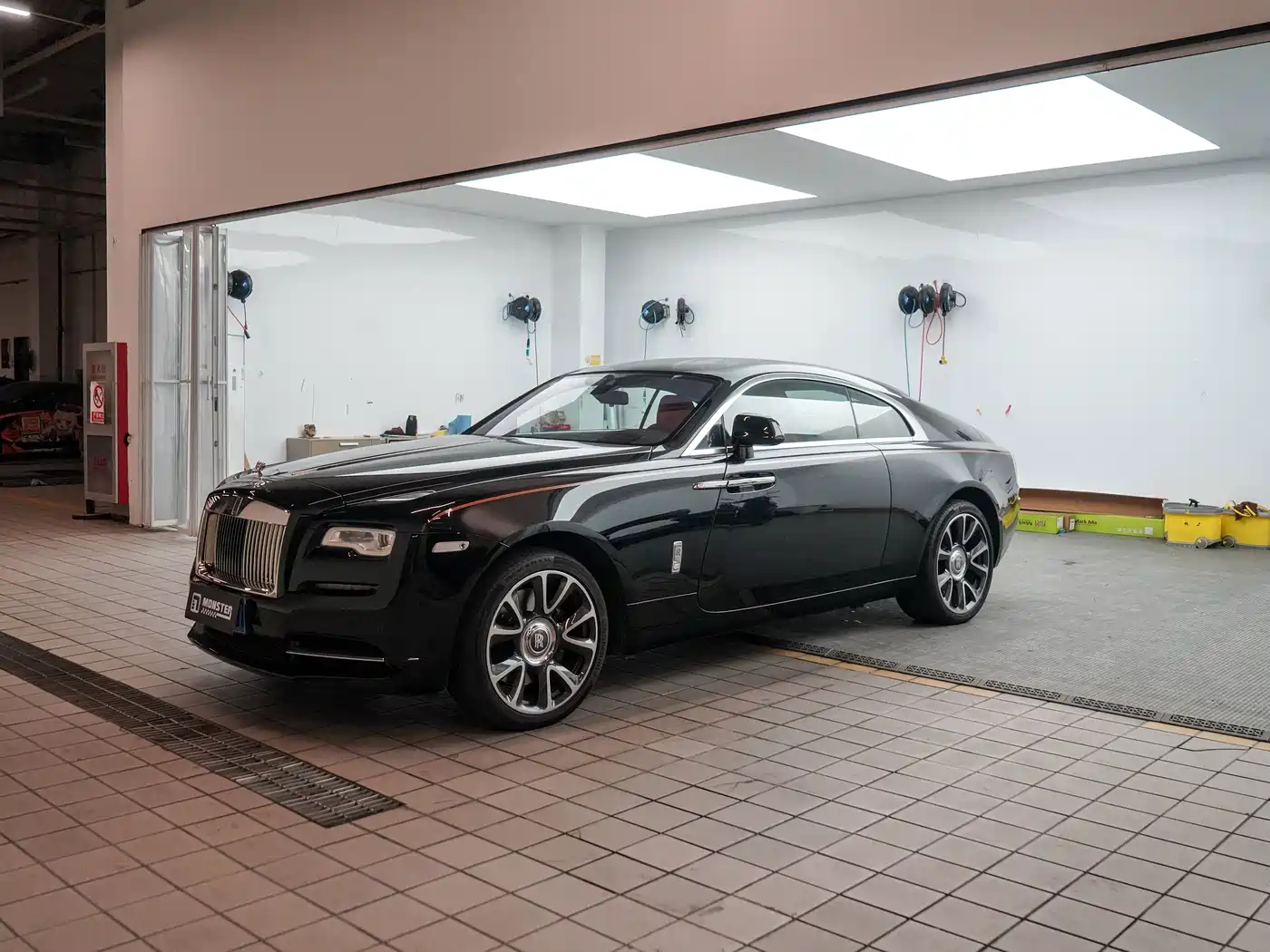 Rolls-Royce Wraith 2020 2018 6.6T Standard