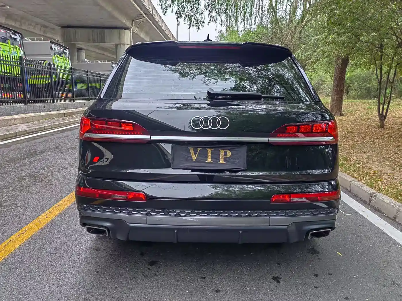 AUDI Q7
