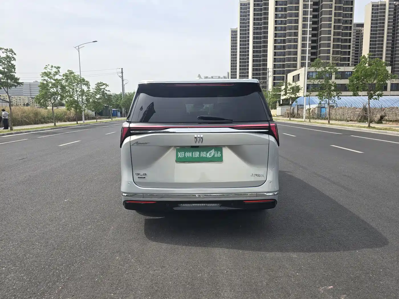 Buick GL8 New Energy 2024 Landglory Luxury Edition 7-Seater фото 8