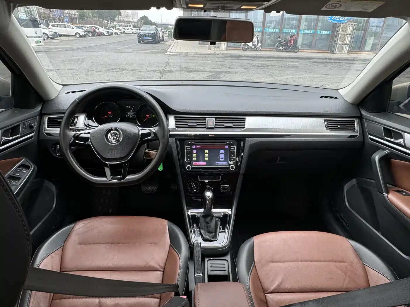 Volkswagen Bora 2016 Model 1.6L Automatic Comfort фото 13