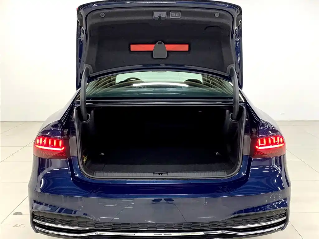 Audi A7L 2022 45 TFSI S-line Future Dream Edition фото 5