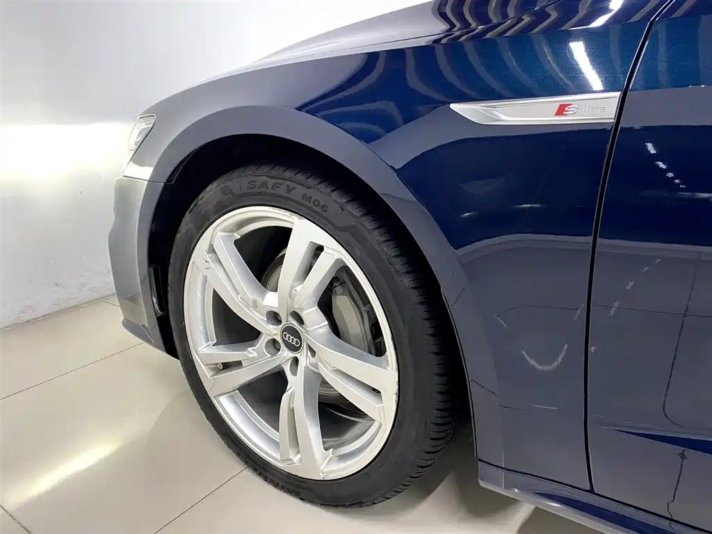 Audi A7L 2022 45 TFSI S-line Future Dream Edition фото 20