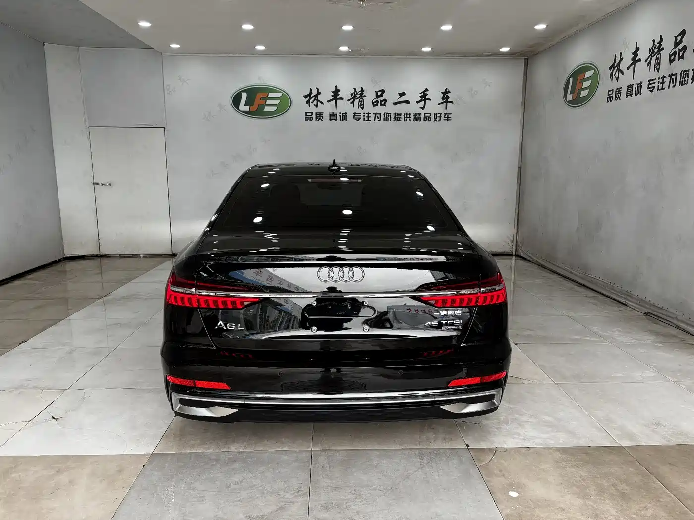 Audi A6L 2025 45 TFSI quattro Premium Sport фото 6