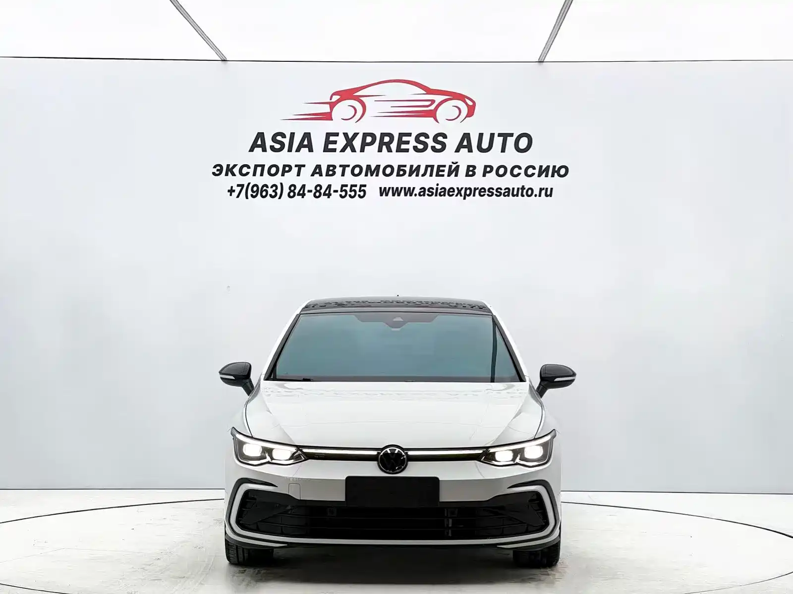 Фото 2 - Volkswagen Golf