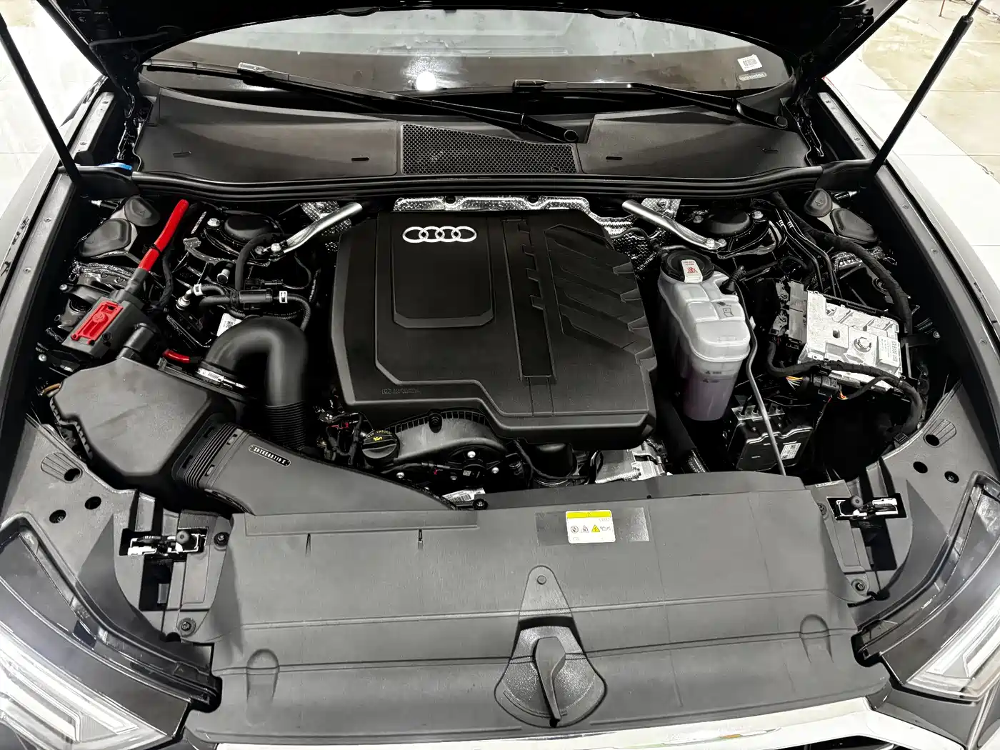 Audi A6L 2025 45 TFSI quattro Premium Sport фото 30