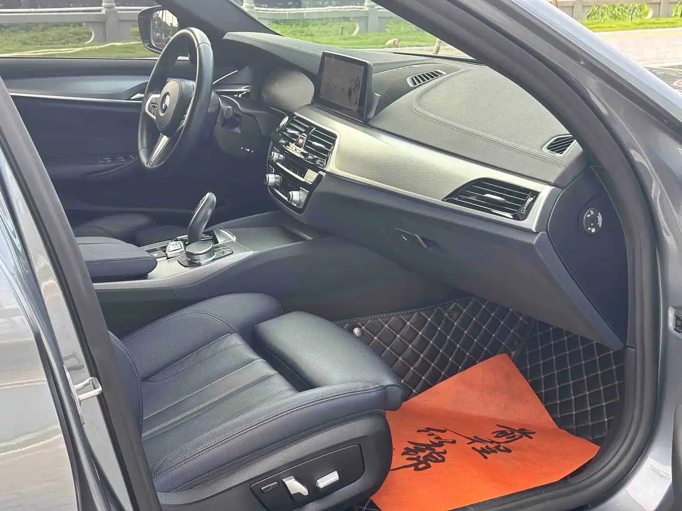 BMW 5 Series (Import) 2020 Model 525i M Sport Package фото 6