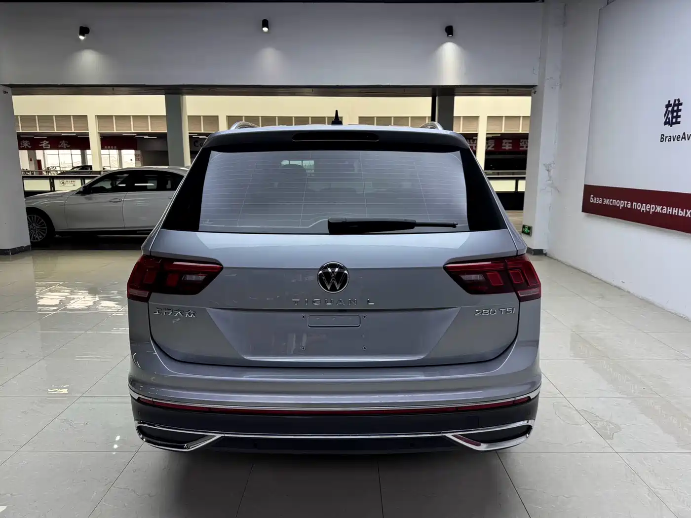 Volkswagen Tiguan L 2023 280TSI 2WD Trend Limited Edition фото 16