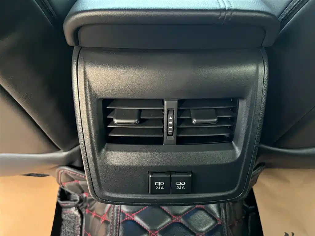 Toyota Avalon 2019 2.0L Progressive Edition (China VI) фото 30