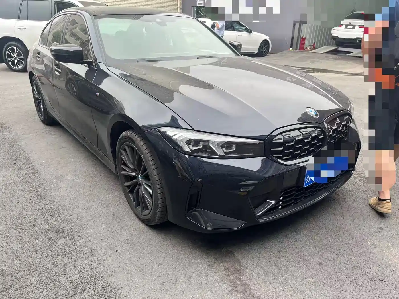BMW 3 Series 2023 325i M Sport Black Night Package фото 3