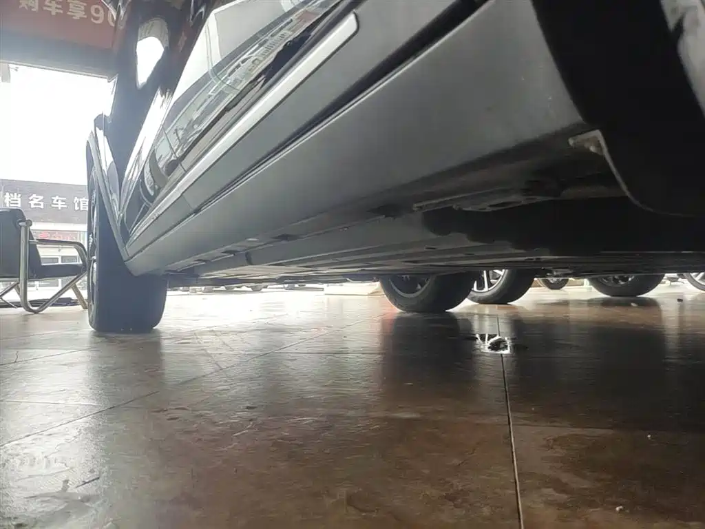 BYD Tang New Energy 2024 DM-i Honor Edition 112KM Premium фото 22
