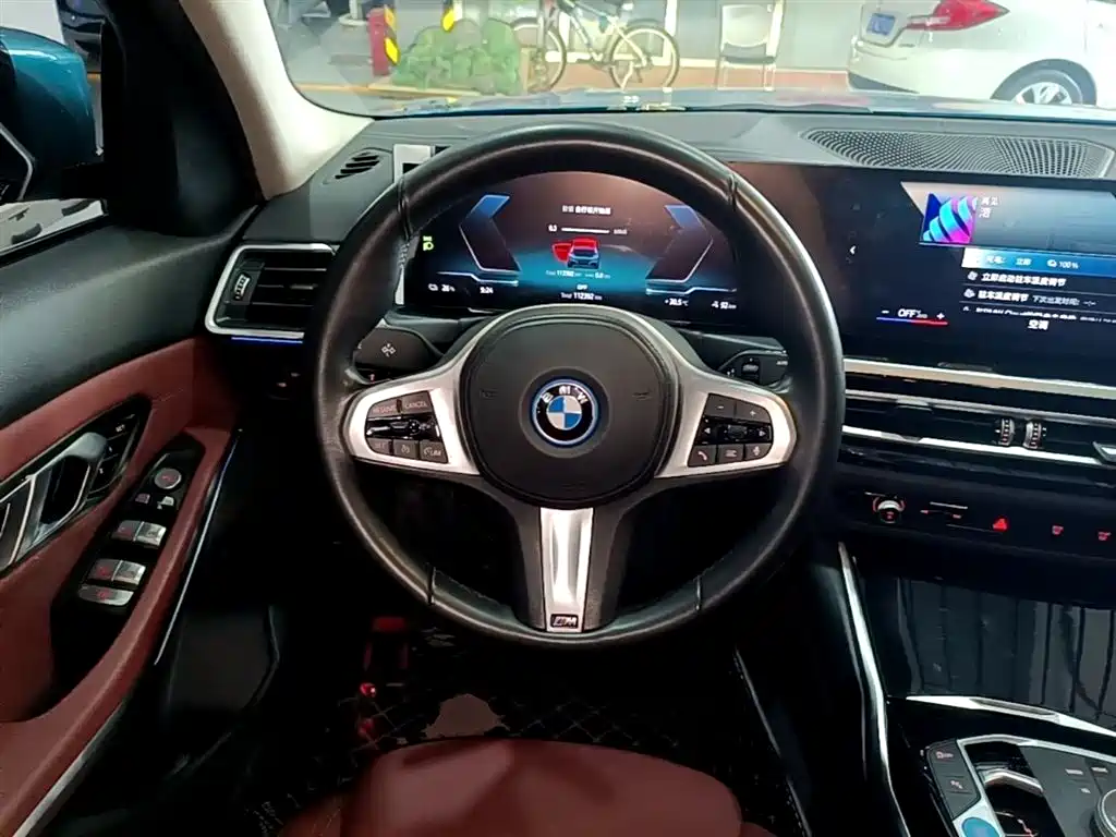 BMW i3 2022 eDrive 35 L фото 11