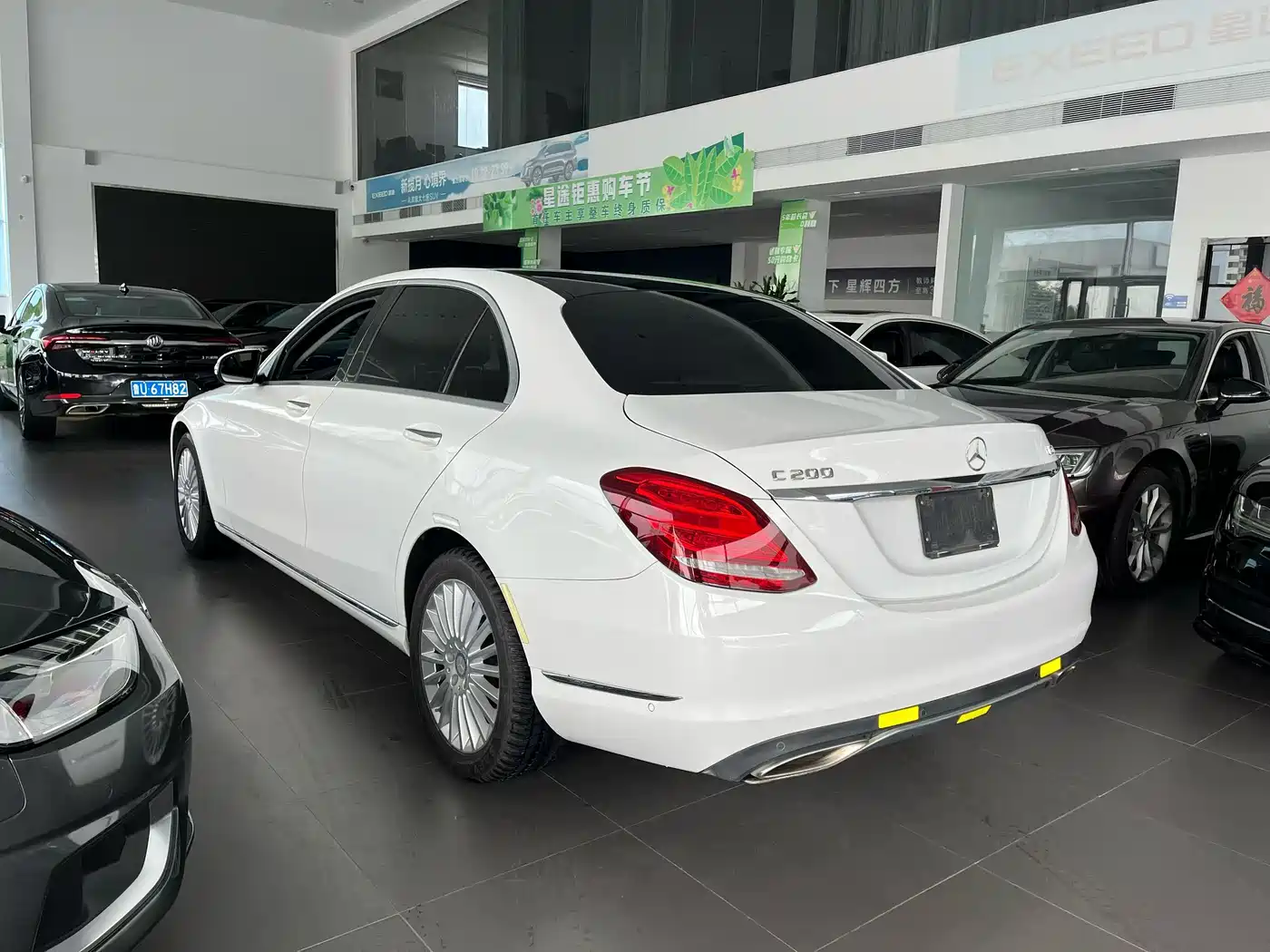 Mercedes-Benz C-Class 2015 C 200 L фото 6