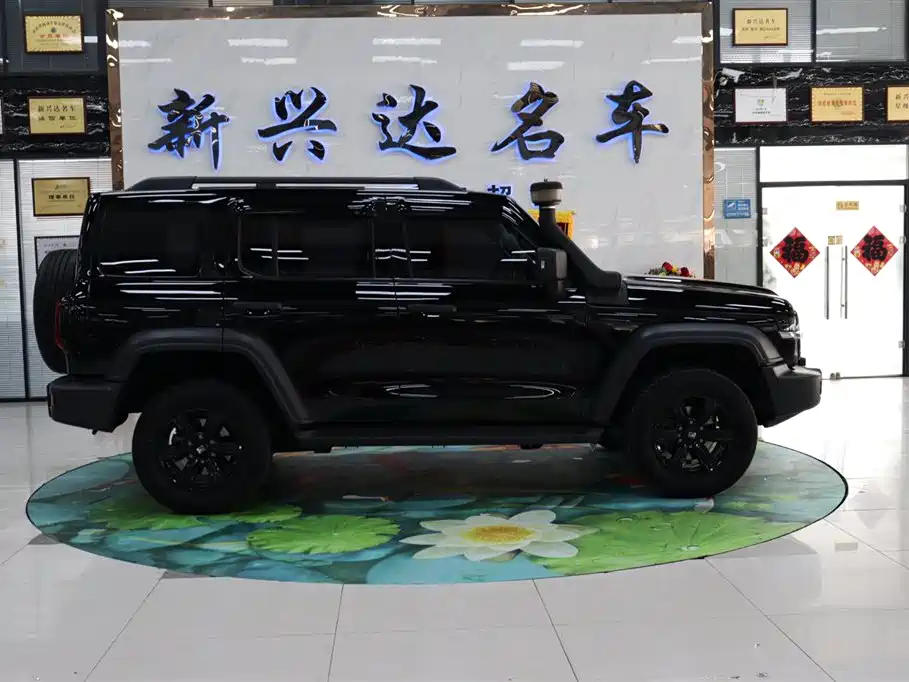 Tank 300 2023 Off-Road Edition 2.0T Conqueror фото 4