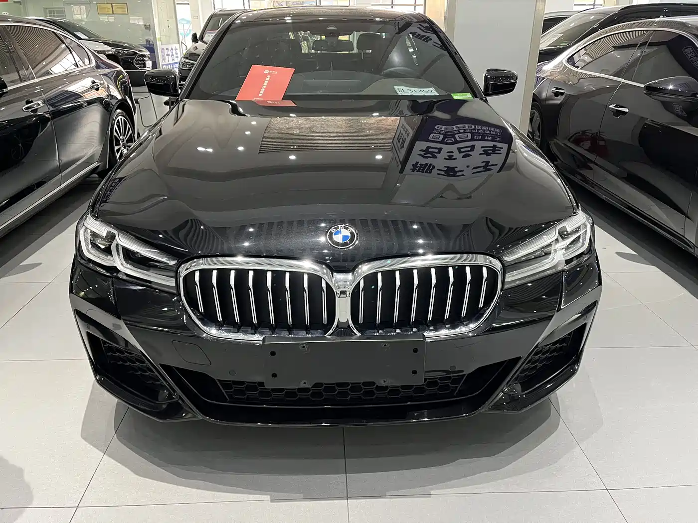 BMW 5 Series 2022 Model Second Facelift 530Li Leading M Sport Package фото 2