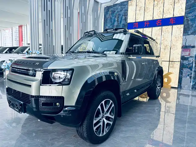 Land Rover Defender 2023