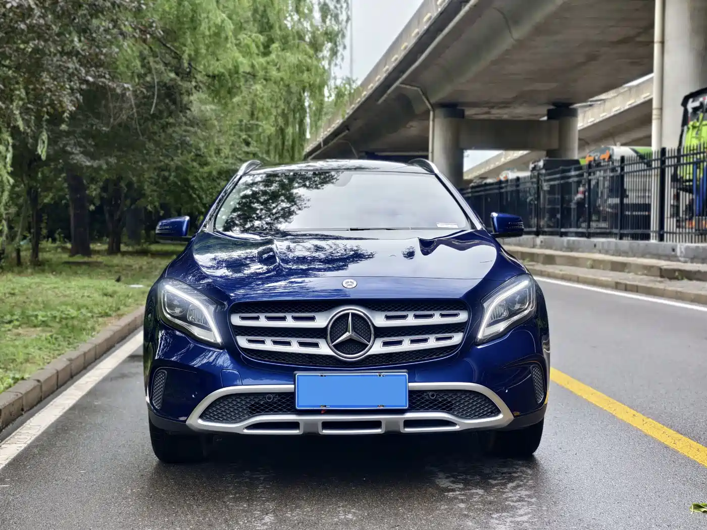Mercedes-Benz GLA 2018 GLA 200 Fashion фото 2