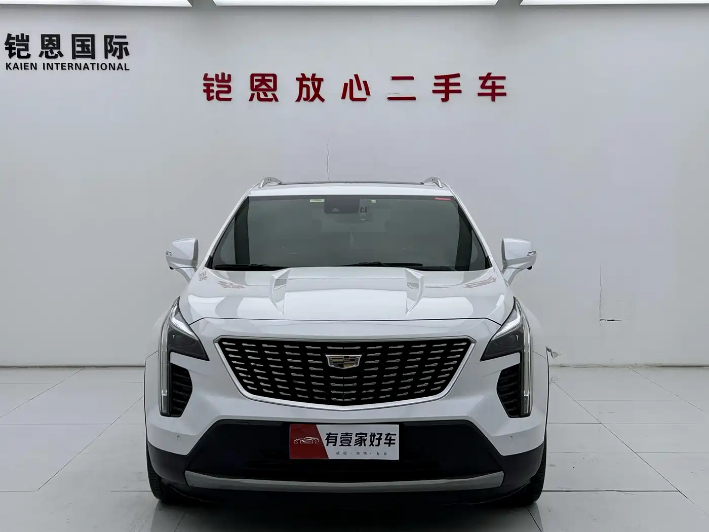 CADILLAC XT4