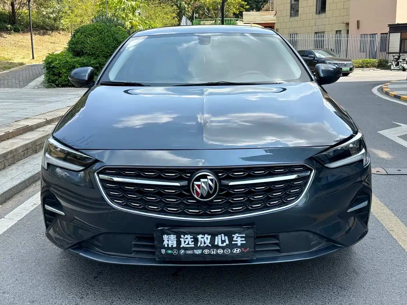 BUICK REGAL