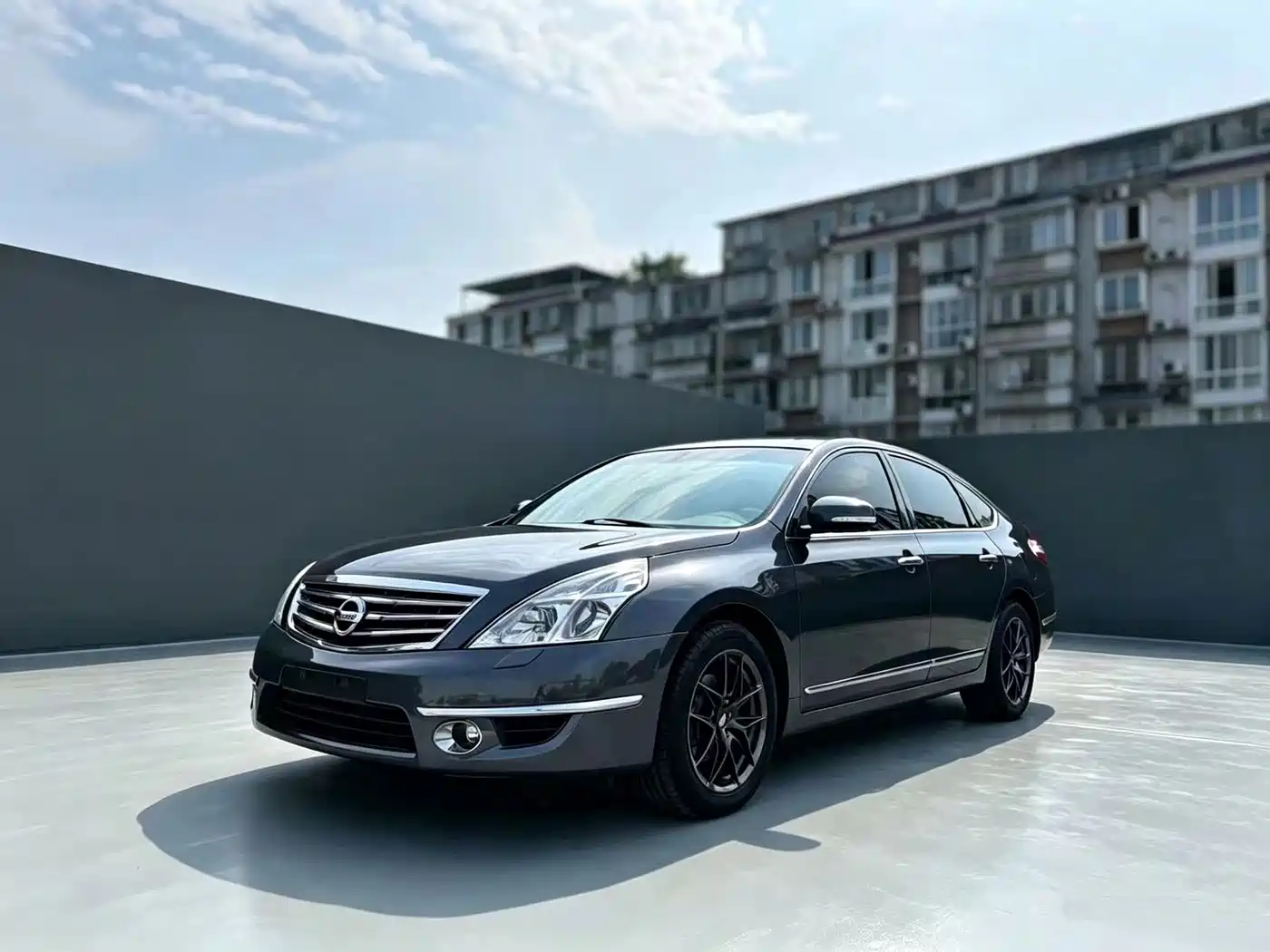 Фото 1 - Nissan Teana