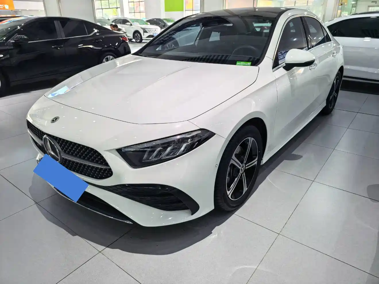 Mercedes-Benz A-Class 2024 A 200 L Fashion Edition