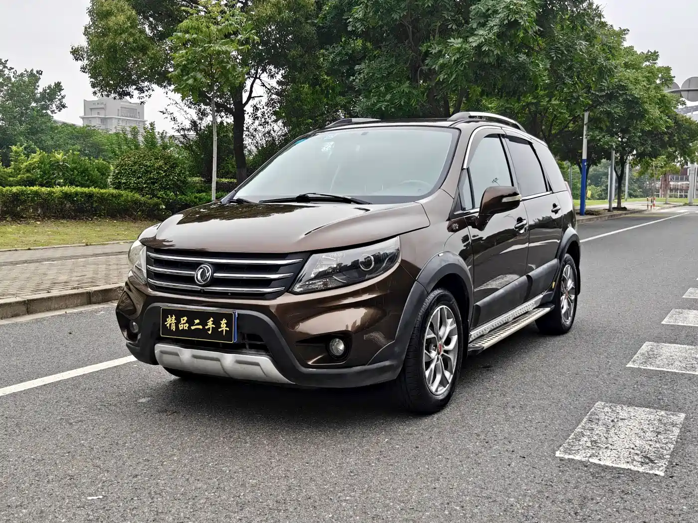 Dongfeng Fengxing Jingyi X5 2017 2016 1.6L Manual Premium